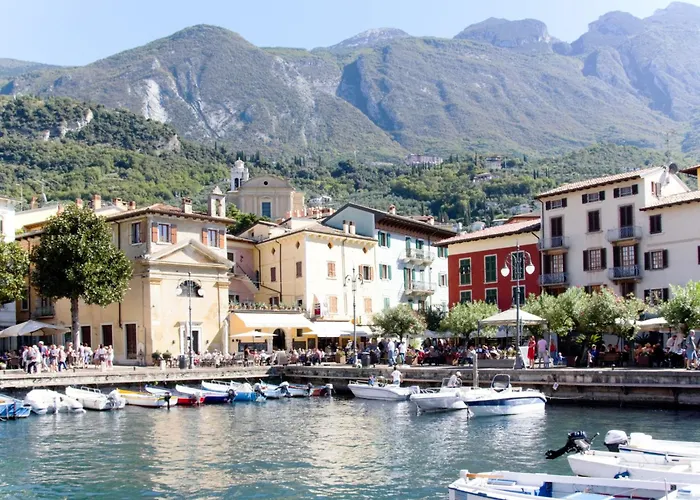 Dreizimmerwohnung Mit Seeblick By Interhome Daire